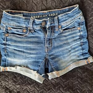 American Eagle Outfitters Women's Blue Denim Shorts